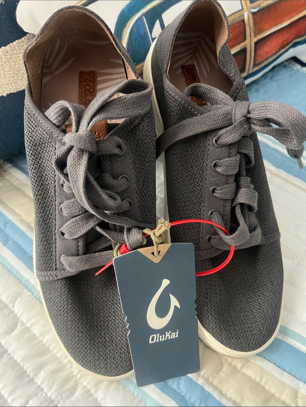 OluKai Women's PEHUEA LI Sneakers in Charcoal Gray Size 8
